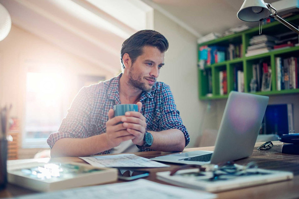 Como manter sua imagem profissional em tempos de home office Como manter sua imagem profissional em tempos de home office