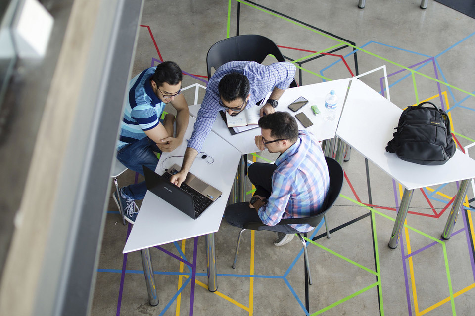Networking: como criar uma boa rede de contatos profissionais para você e sua empresa Networking: como criar uma boa rede de contatos profissionais para você e sua empresa